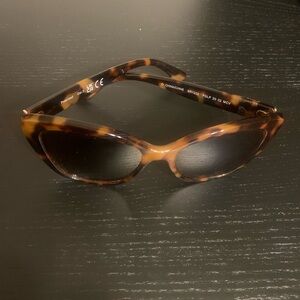 Foster Grant Tortoise Shell Polarized Sunglasses